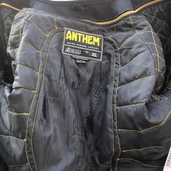 Motorcycle jacket - Picture 4 of 6